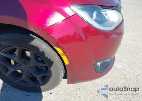 2020 Chrysler Pacifica Limited from USA, damaged, VIN 2C4RC1GG1LR166559